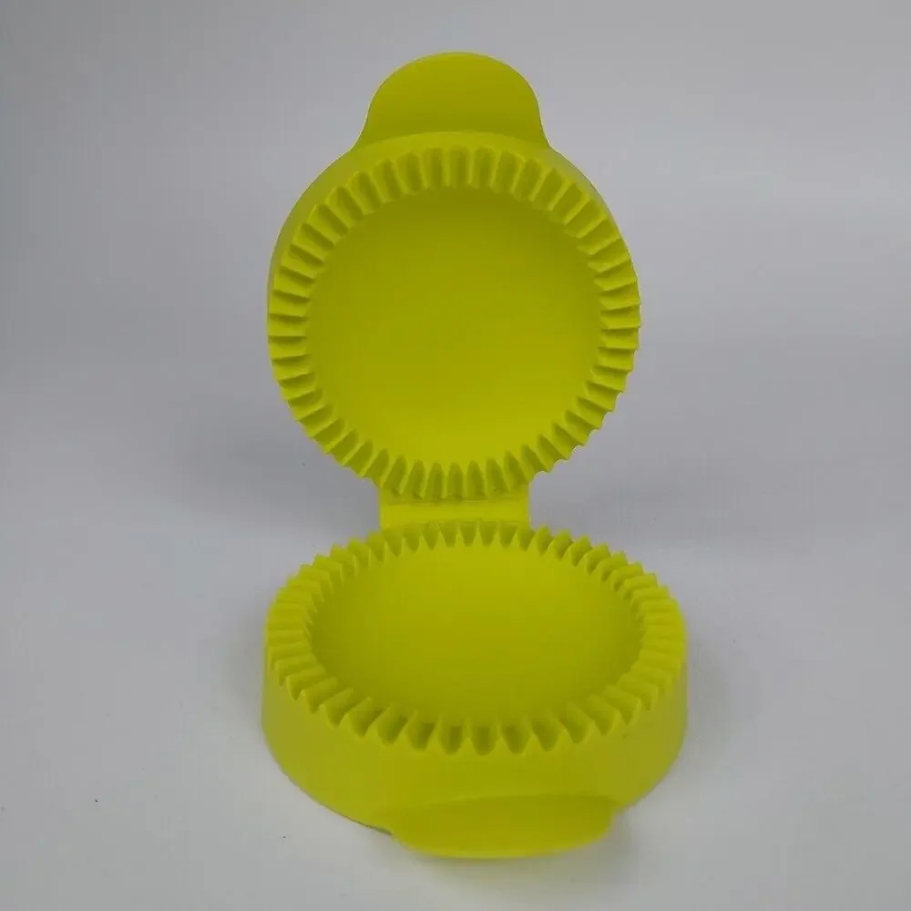 Tupperware Empanada/ pie maker crustless‎